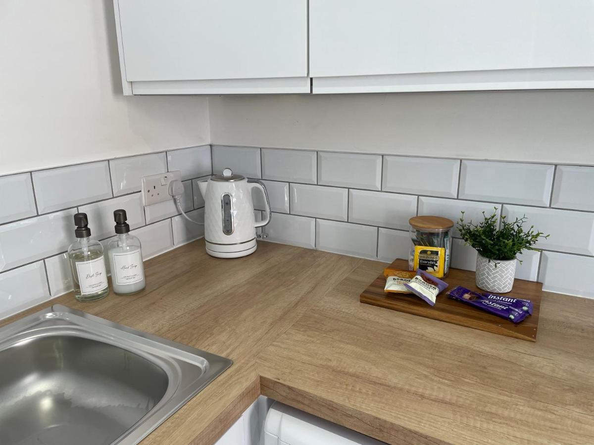 Apartment #2 - At 12 Story St Kingston upon Hull Εξωτερικό φωτογραφία